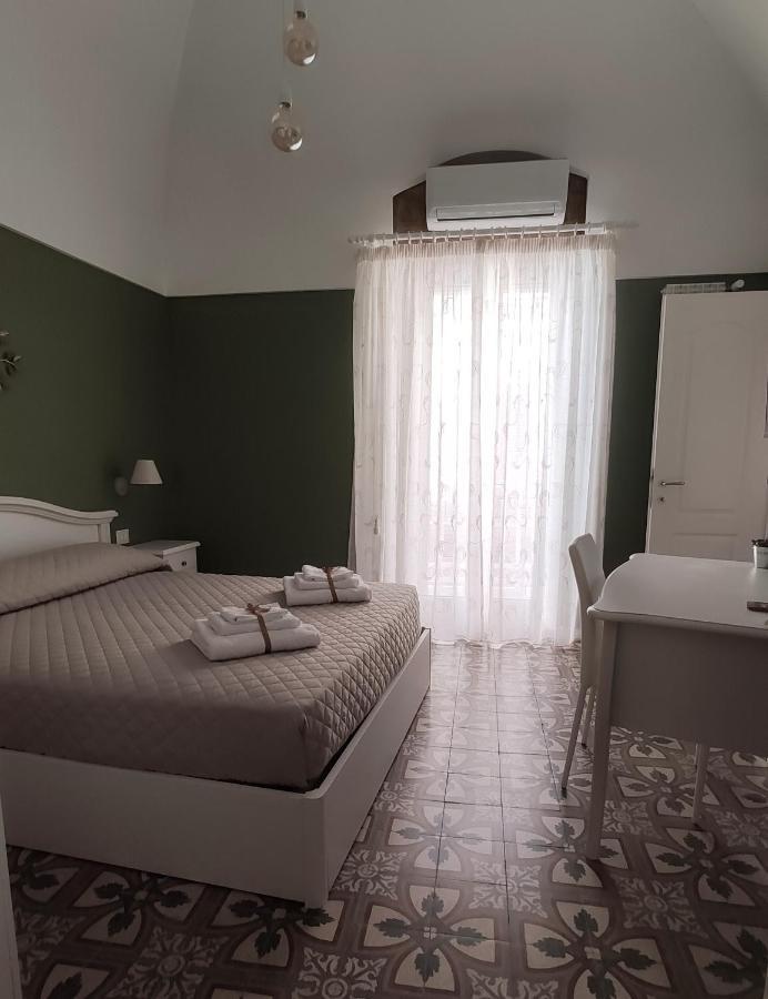 Dimora Della Nonna-Luxury Home Mola di Bari Bagian luar foto